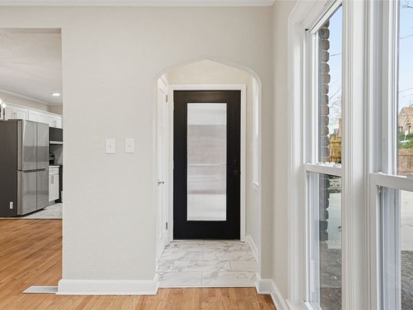 1320 66th Street, Windsor Heights, IA 50324