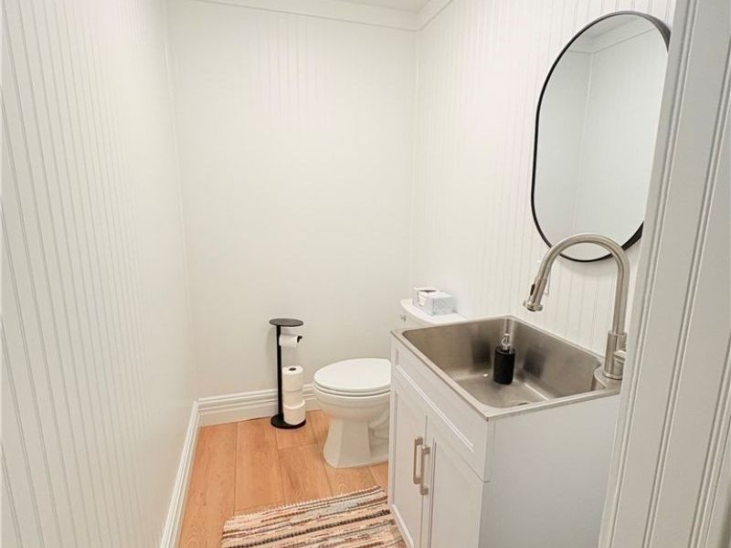 4770 Airy View Drive , Dresden, OH 43821 Photo 18