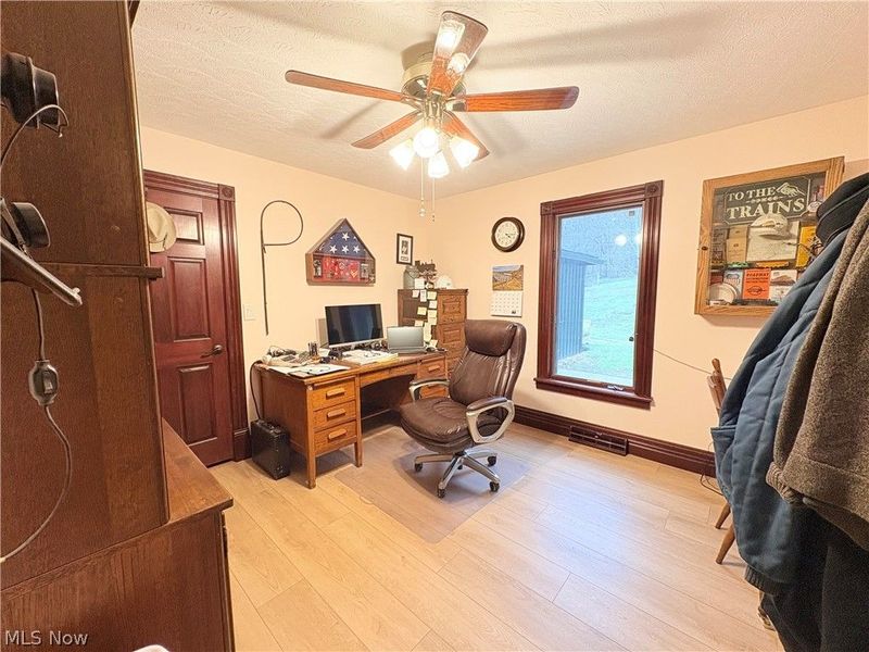 4770 Airy View Drive , Dresden, OH 43821 Photo 20