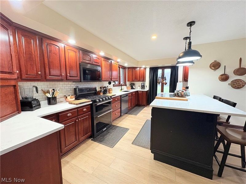 4770 Airy View Drive , Dresden, OH 43821 Photo 7