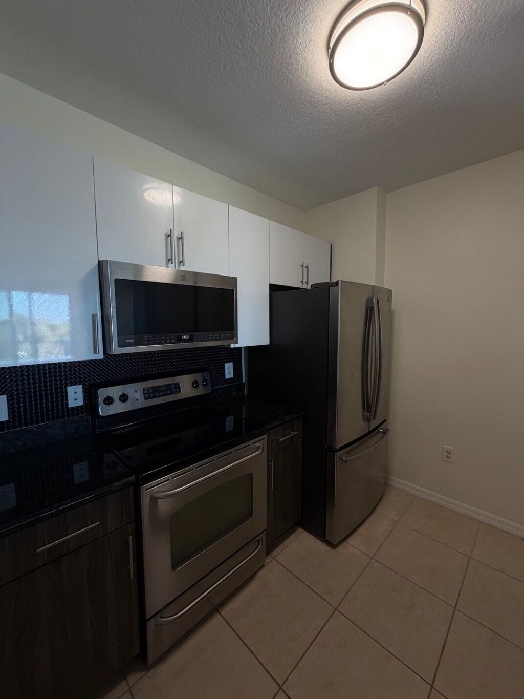 2421 NE 65th Street, Unit 408, Fort Lauderdale, FL 33308 Photo