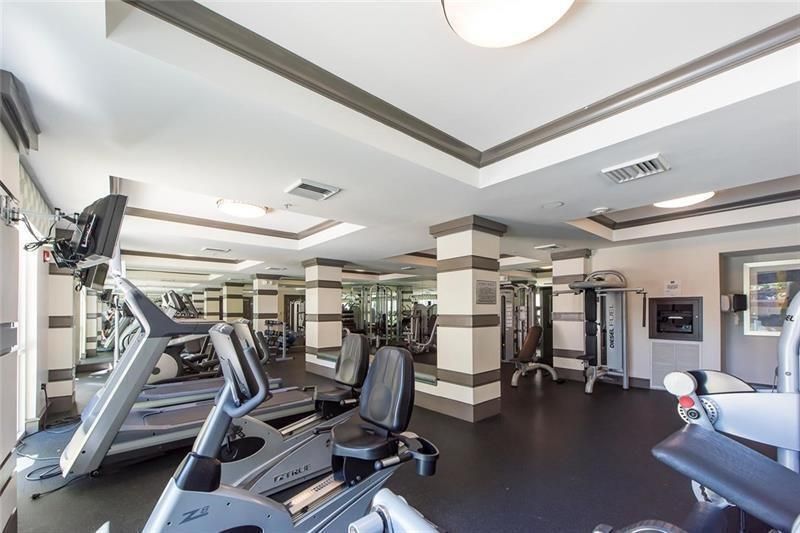 2421 NE 65th Street, Unit 408, Fort Lauderdale, FL 33308 Photo