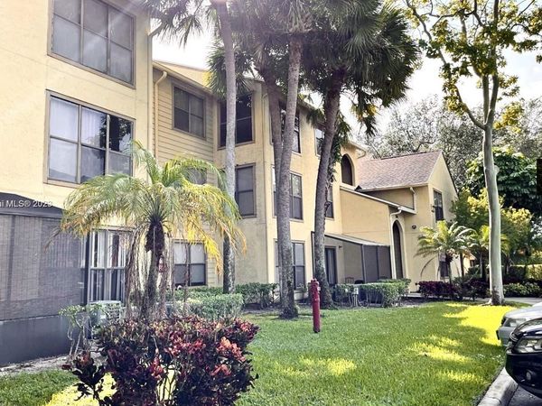 2301 N Congress Avenue, Unit 32, Boynton Beach, FL 33426