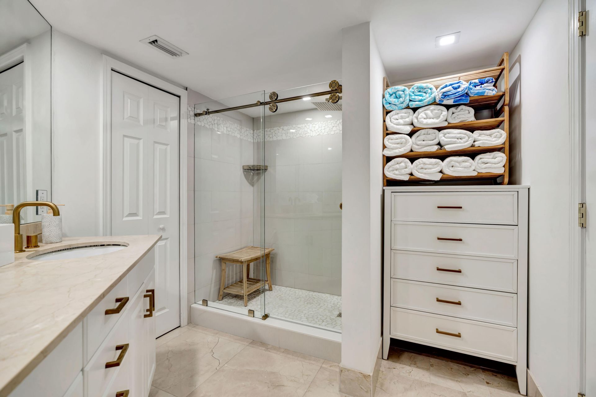 3000 N Ocean Drive, Unit 24f, Singer Island, FL 33404 Photo