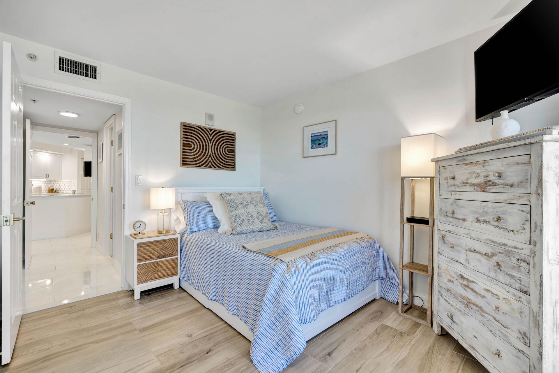 3000 N Ocean Drive, Unit 24f, Singer Island, FL 33404 Photo