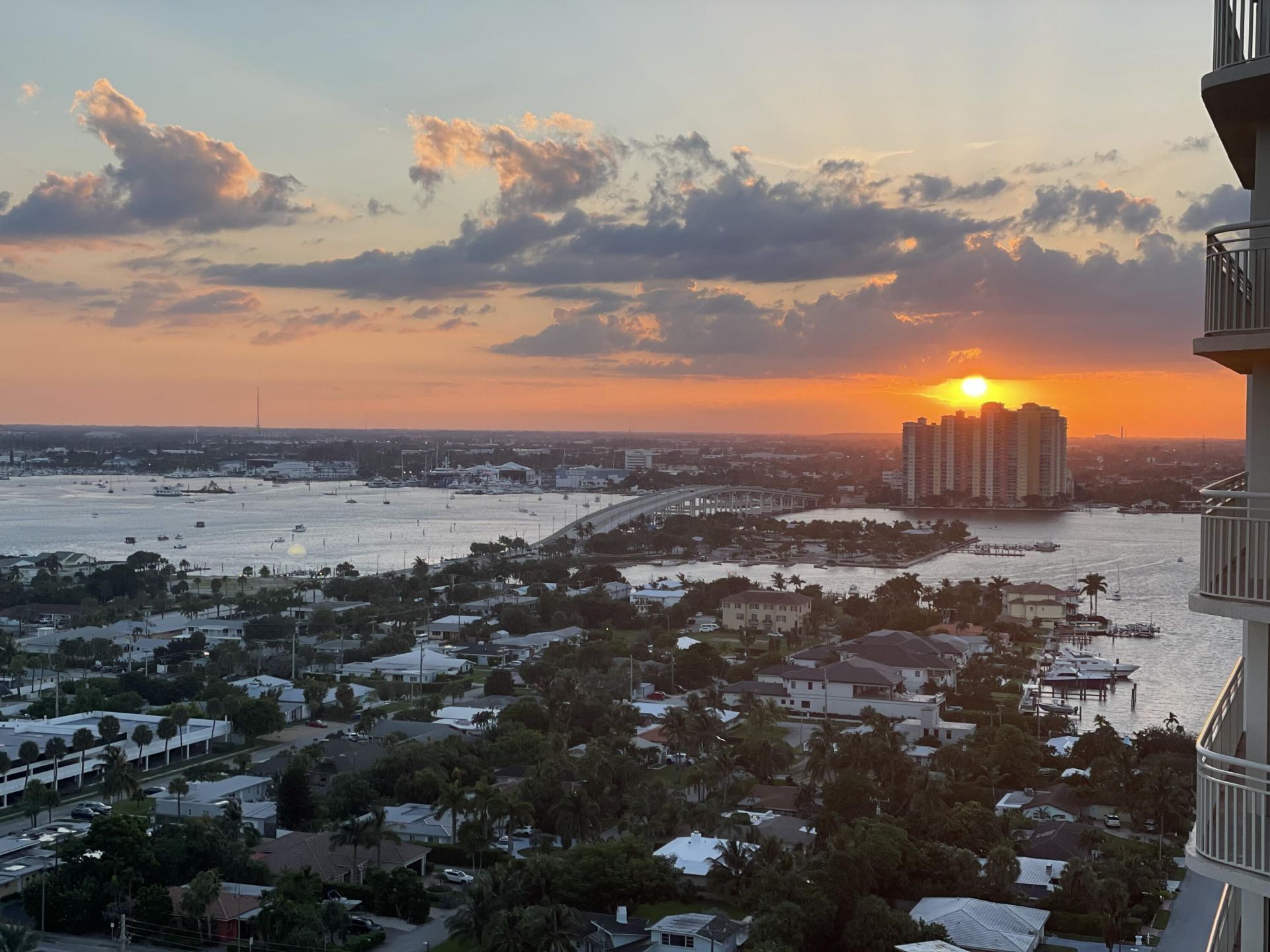 3000 N Ocean Drive, Unit 24f, Singer Island, FL 33404 Photo