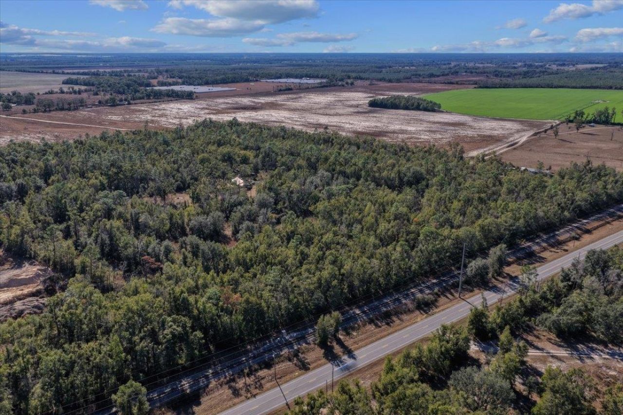 00 SE Camelot Way , Lee, FL 32059 Photo