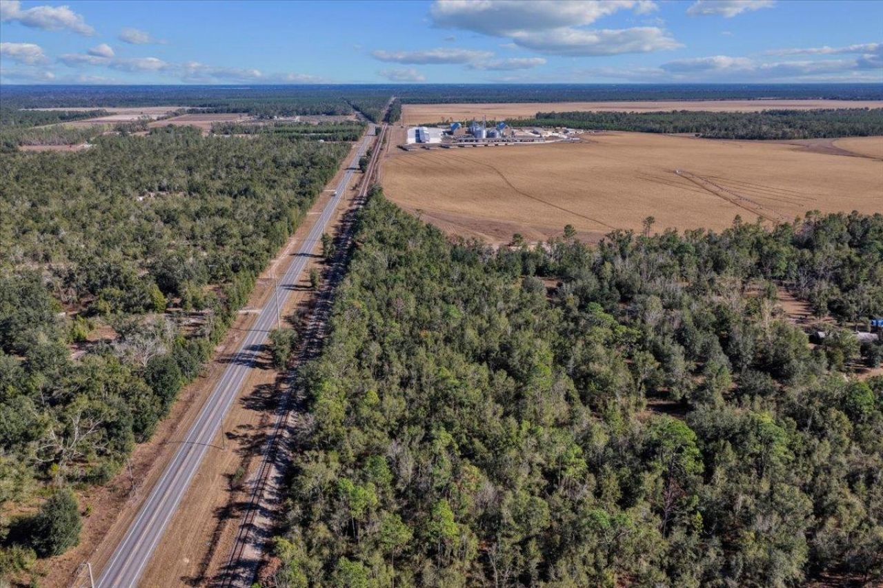 00 SE Camelot Way , Lee, FL 32059 Photo