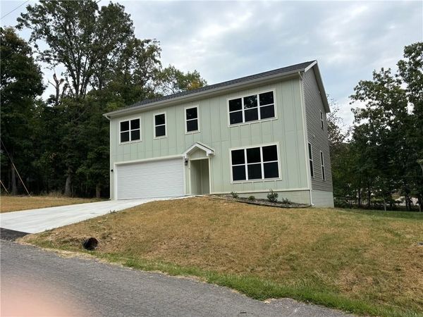 7 Prestwick Lane, Bella Vista, AR 72715