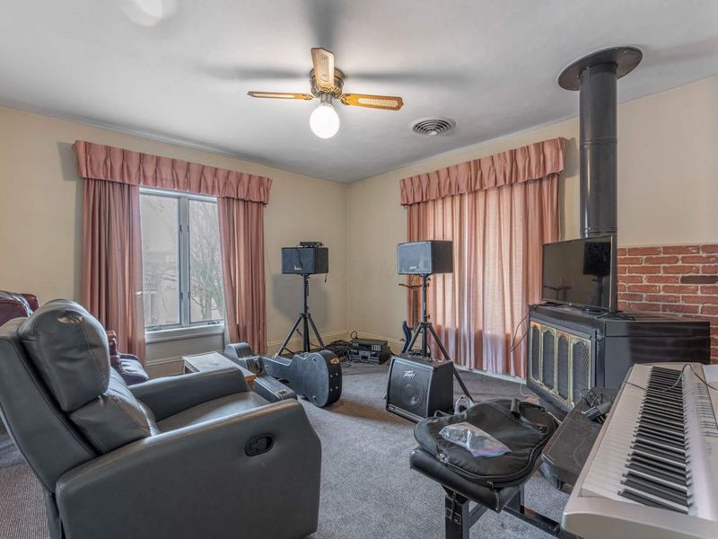 227 E Cecil Street , Springfield, OH 45503 Photo 45