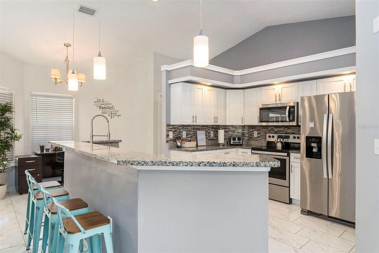 9105 S Zanmar Drive , Floral City, FL 34436 Photo