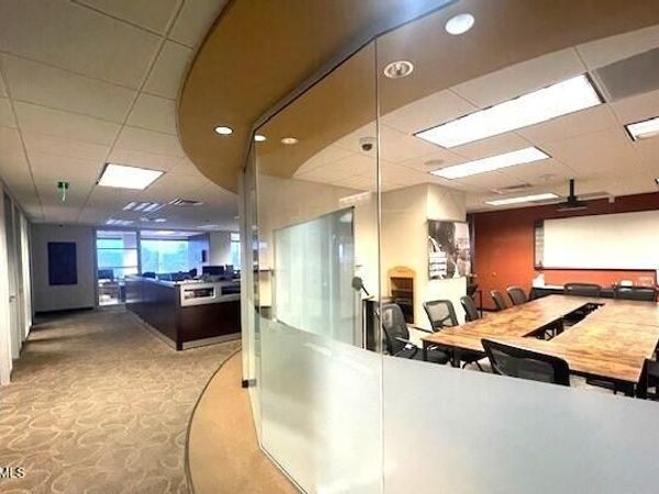 2633 E INDIAN SCHOOL Road, Unit 410, Phoenix, AZ 85016