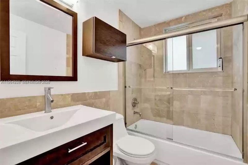 7171 Bay Dr, Unit 5, Miami Beach, FL 33141 Photo