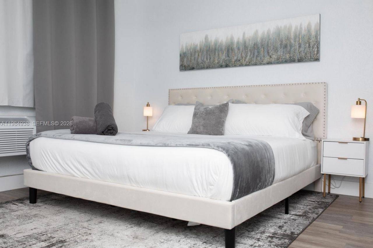 7171 Bay Dr, Unit 5, Miami Beach, FL 33141 Photo