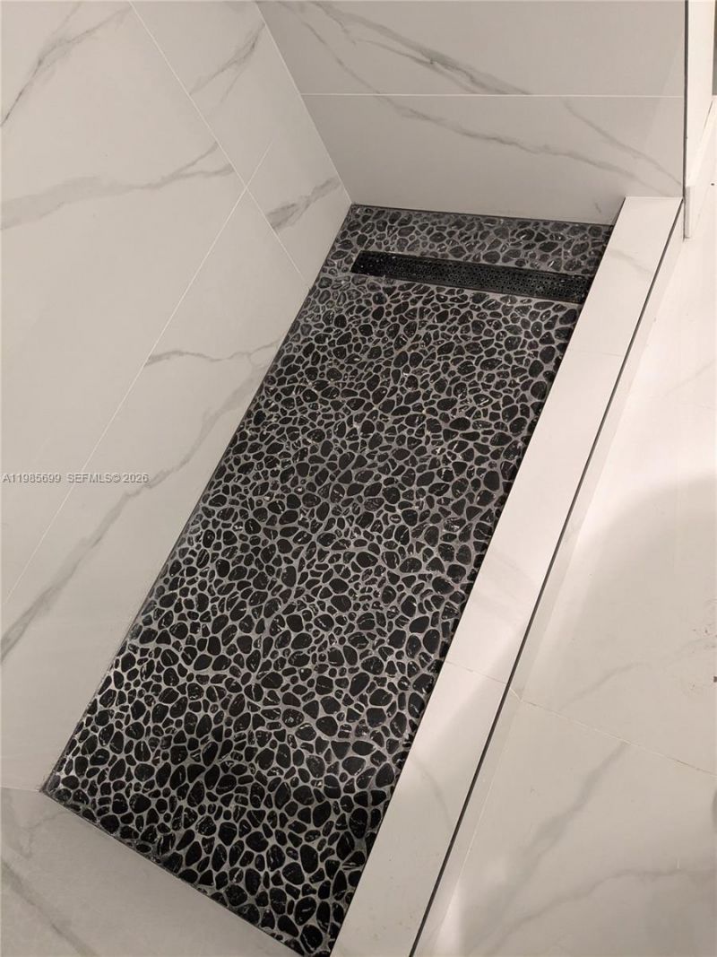 601 Ives Dairy Rd , Unit 103-8, Miami, FL 33179 Photo