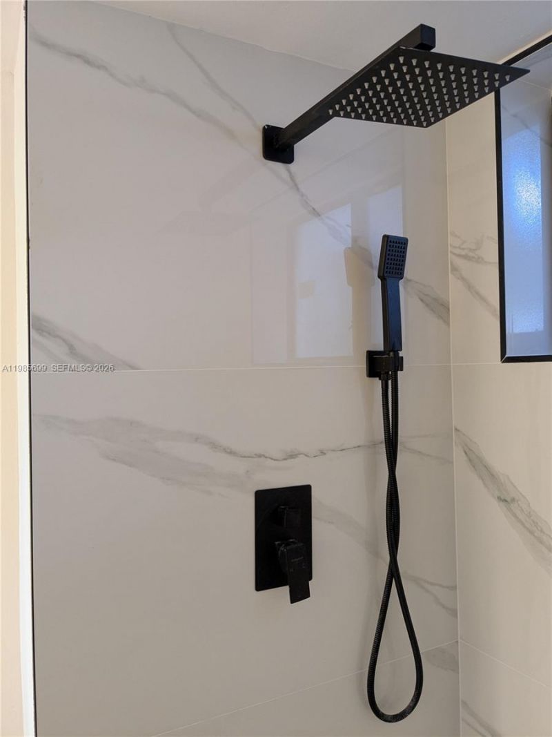 601 Ives Dairy Rd , Unit 103-8, Miami, FL 33179 Photo