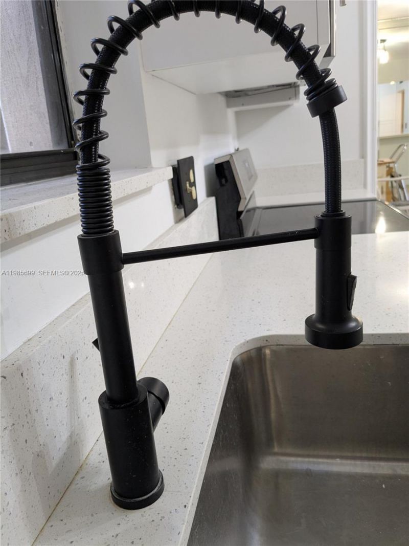 601 Ives Dairy Rd , Unit 103-8, Miami, FL 33179 Photo