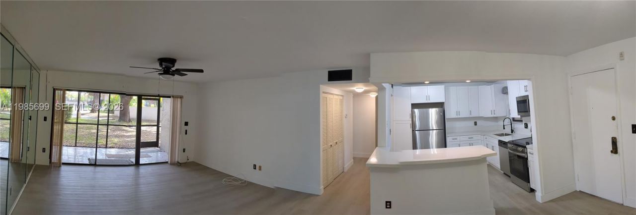 601 Ives Dairy Rd , Unit 103-8, Miami, FL 33179 Photo