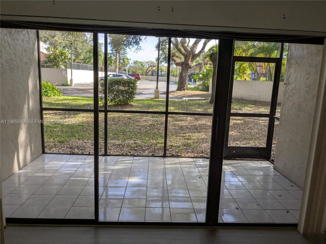 601 Ives Dairy Rd , Unit 103-8, Miami, FL 33179 Photo