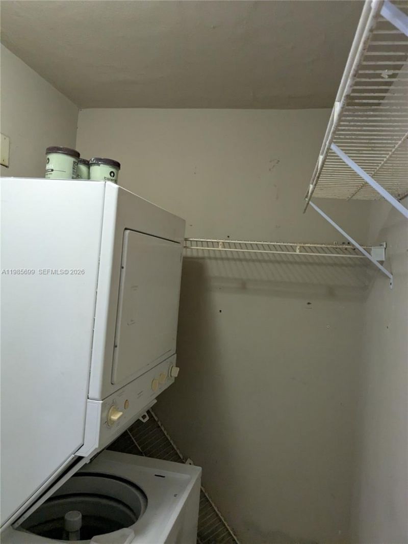 601 Ives Dairy Rd , Unit 103-8, Miami, FL 33179 Photo