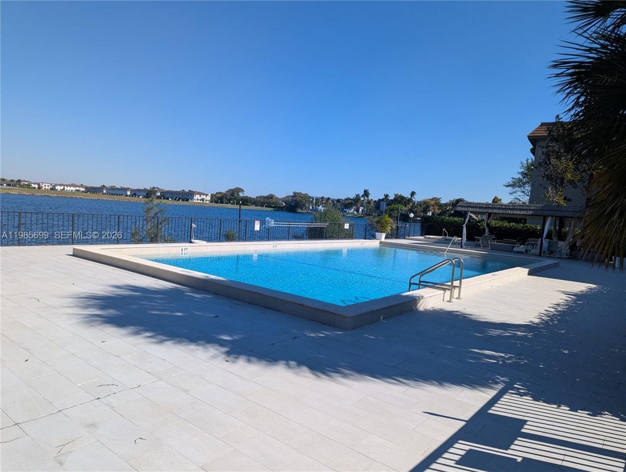 601 Ives Dairy Rd , Unit 103-8, Miami, FL 33179 Photo