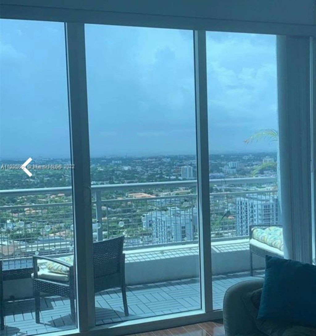 60 SW 13th St , Unit 3017, Miami, FL 33130 Photo