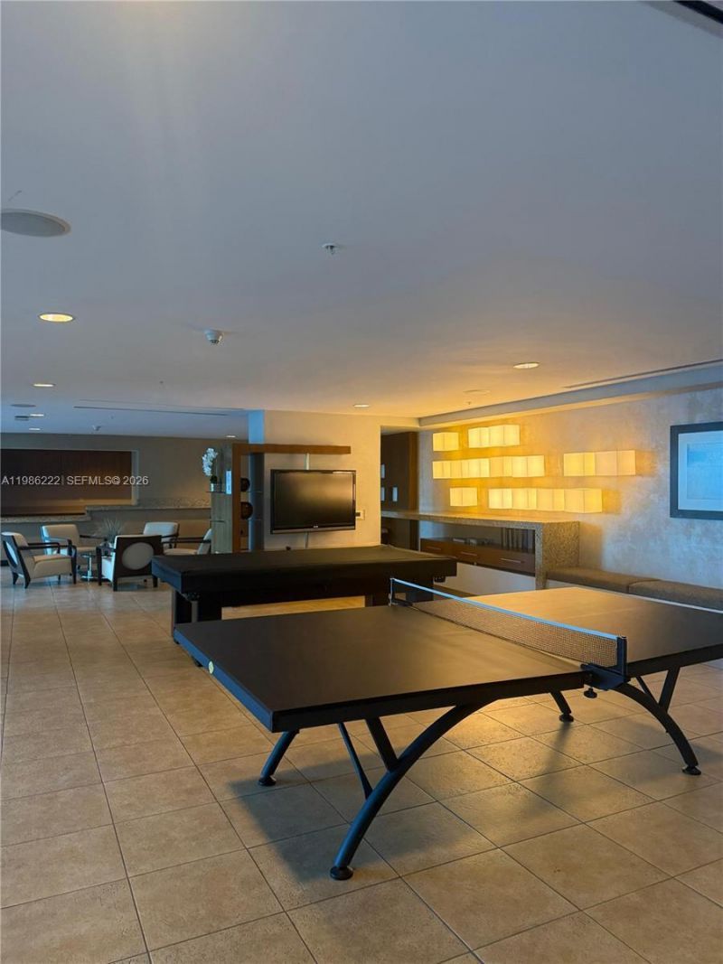 60 SW 13th St , Unit 3017, Miami, FL 33130 Photo