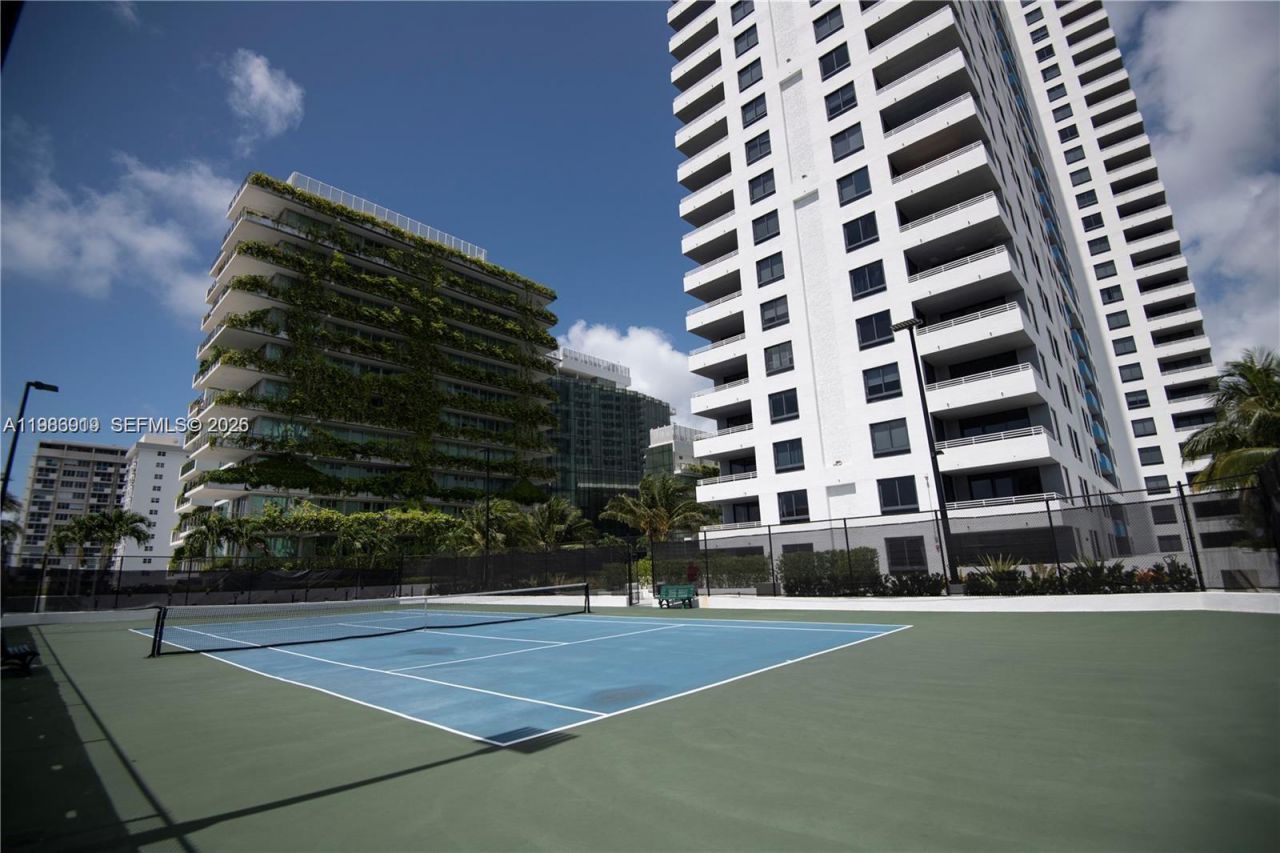 1330 West Ave , Unit 803, Miami Beach, FL 33139 Photo