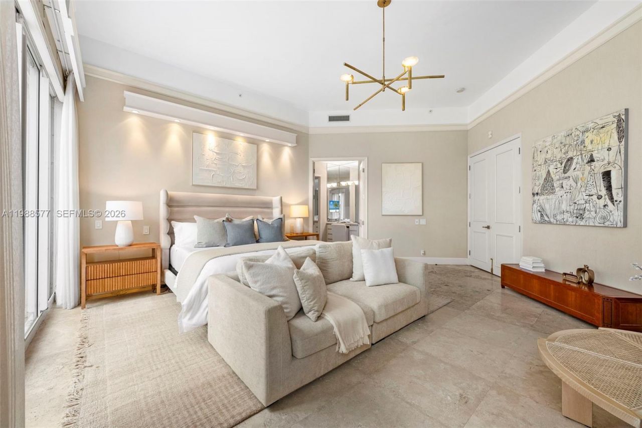 10 Edgewater Dr , Unit Lanai Sout, Coral Gables, FL 33133 Photo