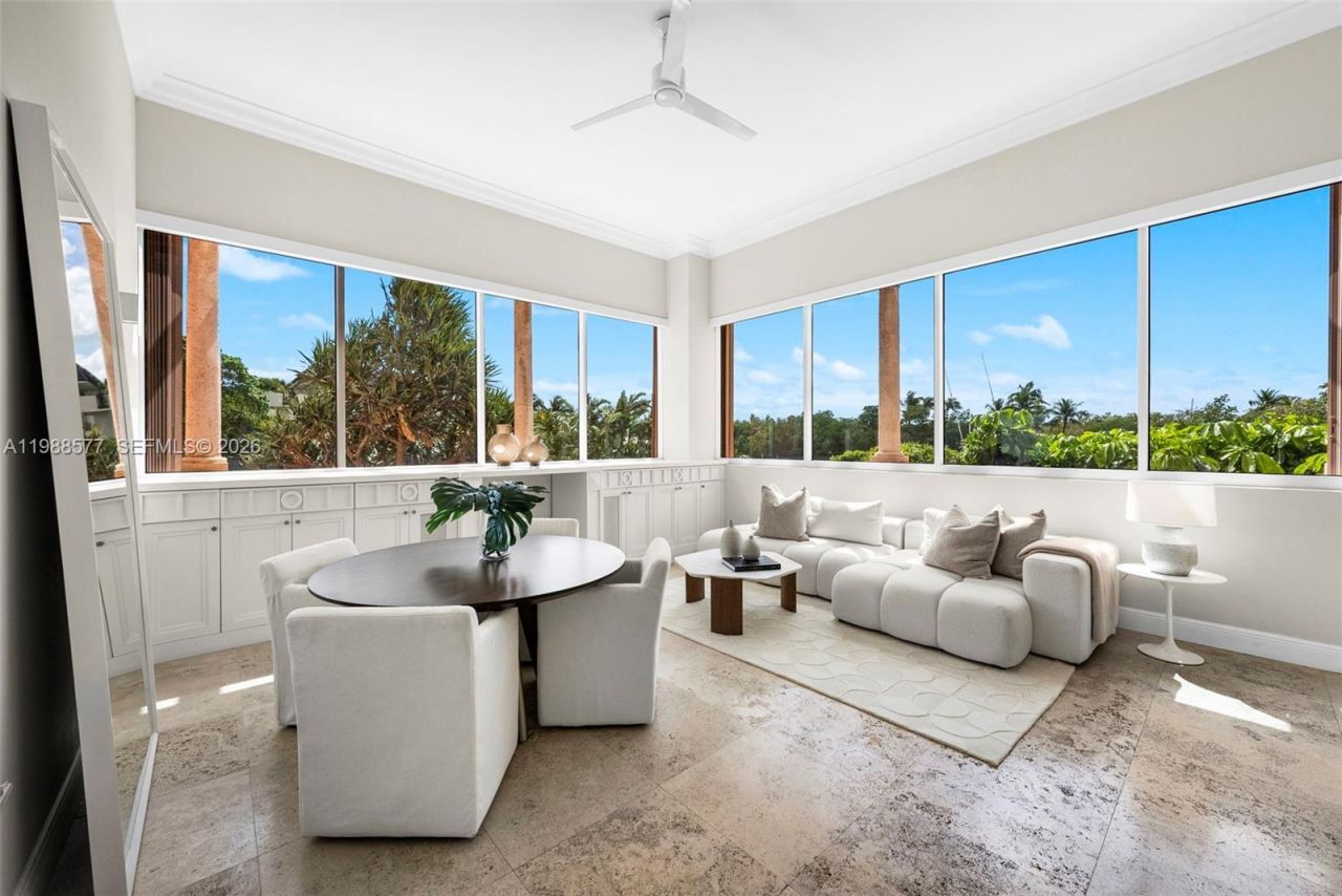 10 Edgewater Dr , Unit Lanai Sout, Coral Gables, FL 33133 Photo