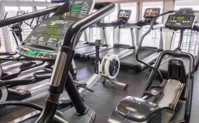 1717 N Bayshore Dr , Unit B-4141, Miami, FL 33132 Photo