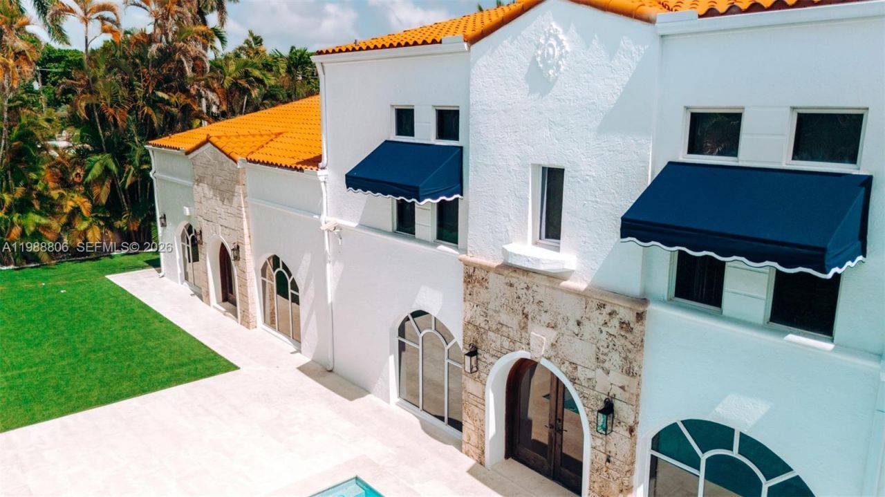 2525 Indian Mound Trl, Coral Gables, FL 33134 Photo