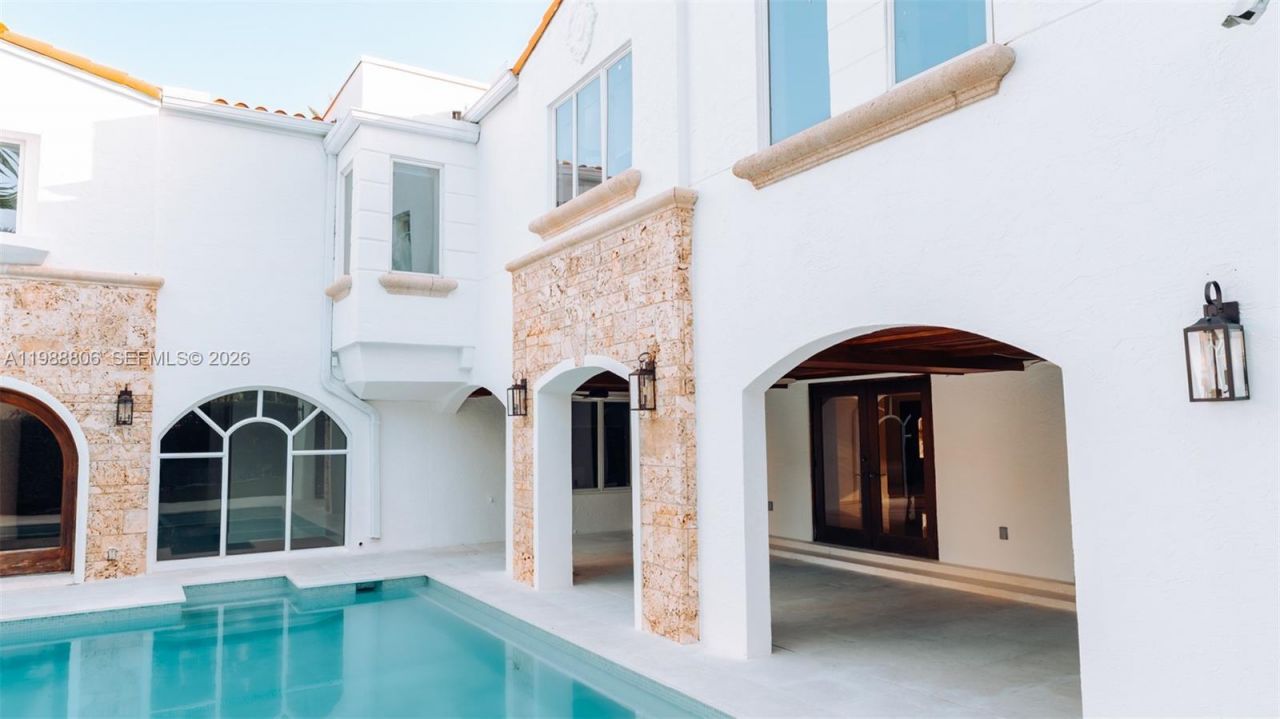 2525 Indian Mound Trl, Coral Gables, FL 33134 Photo