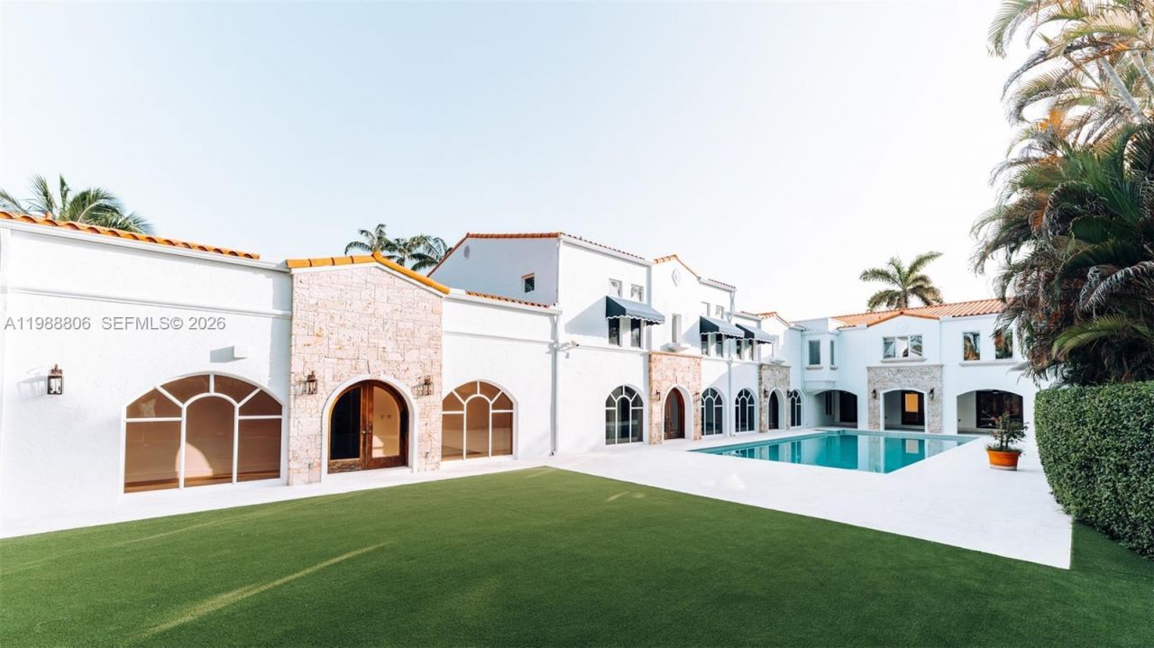 2525 Indian Mound Trl, Coral Gables, FL 33134 Photo