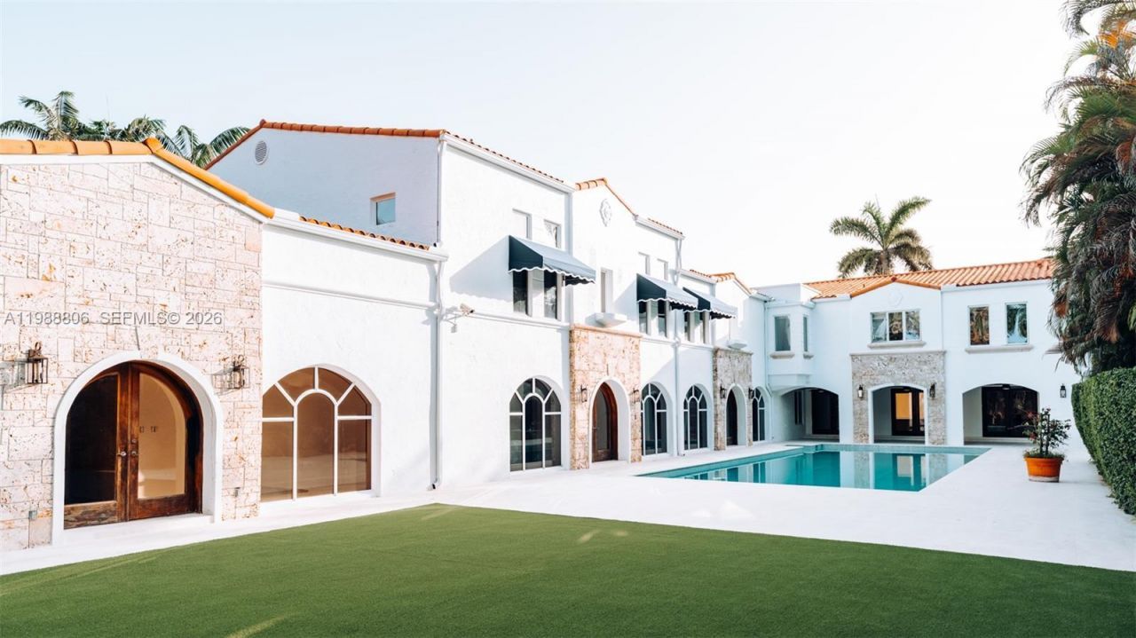 2525 Indian Mound Trl, Coral Gables, FL 33134 Photo