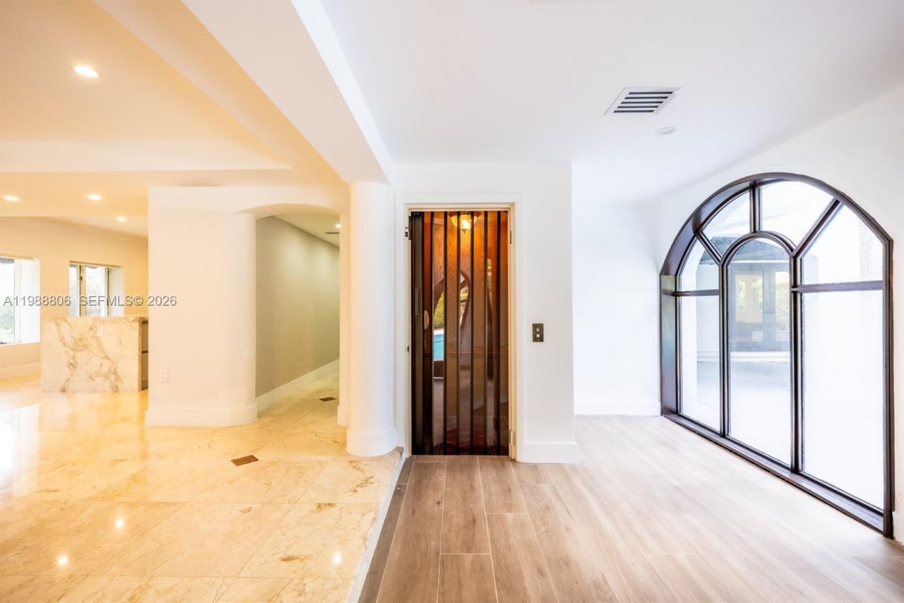 2525 Indian Mound Trl, Coral Gables, FL 33134 Photo