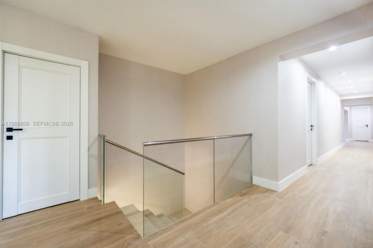 2525 Indian Mound Trl, Coral Gables, FL 33134 Photo