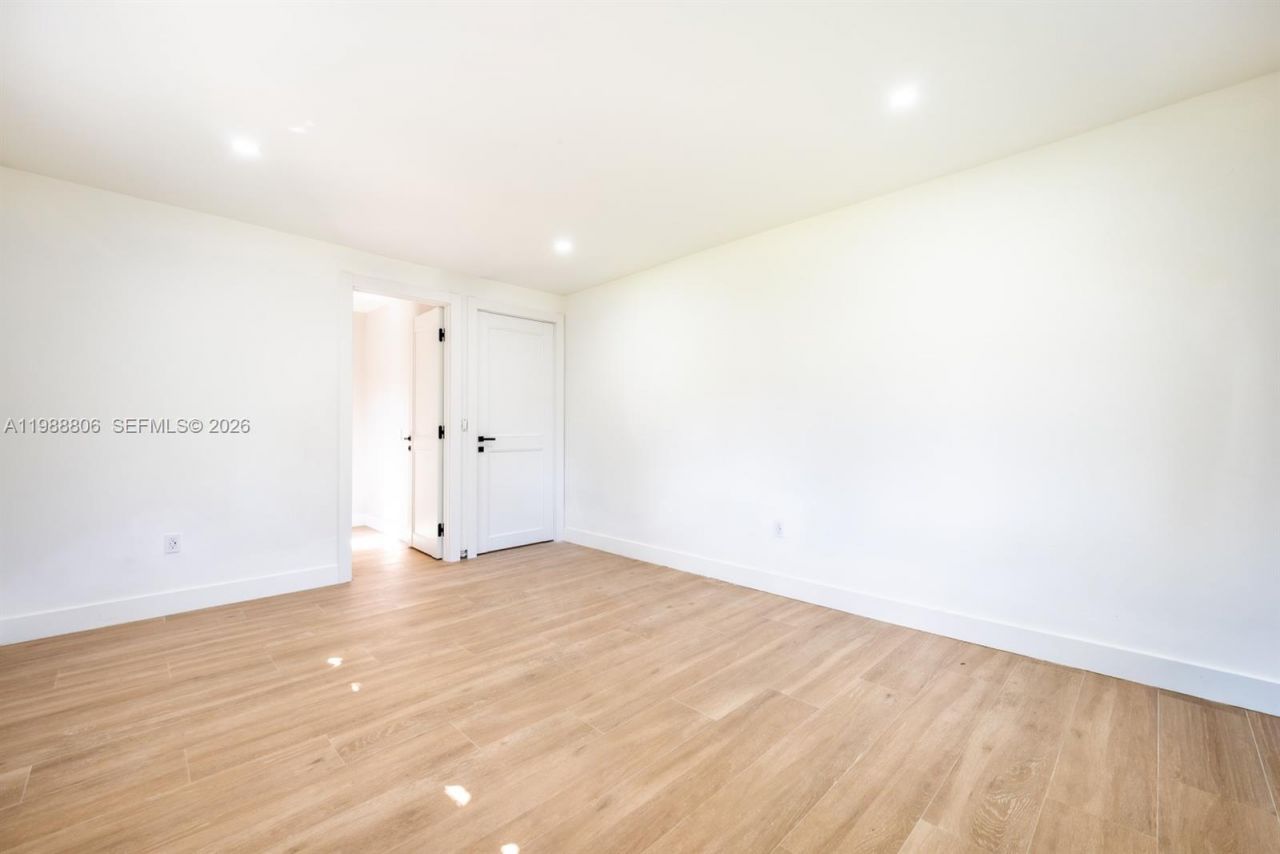 2525 Indian Mound Trl, Coral Gables, FL 33134 Photo