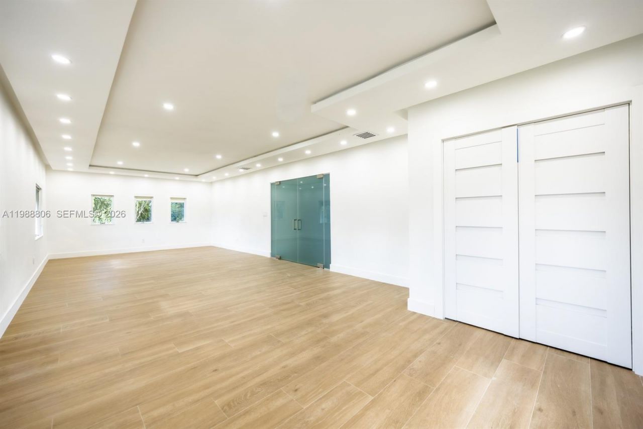 2525 Indian Mound Trl, Coral Gables, FL 33134 Photo