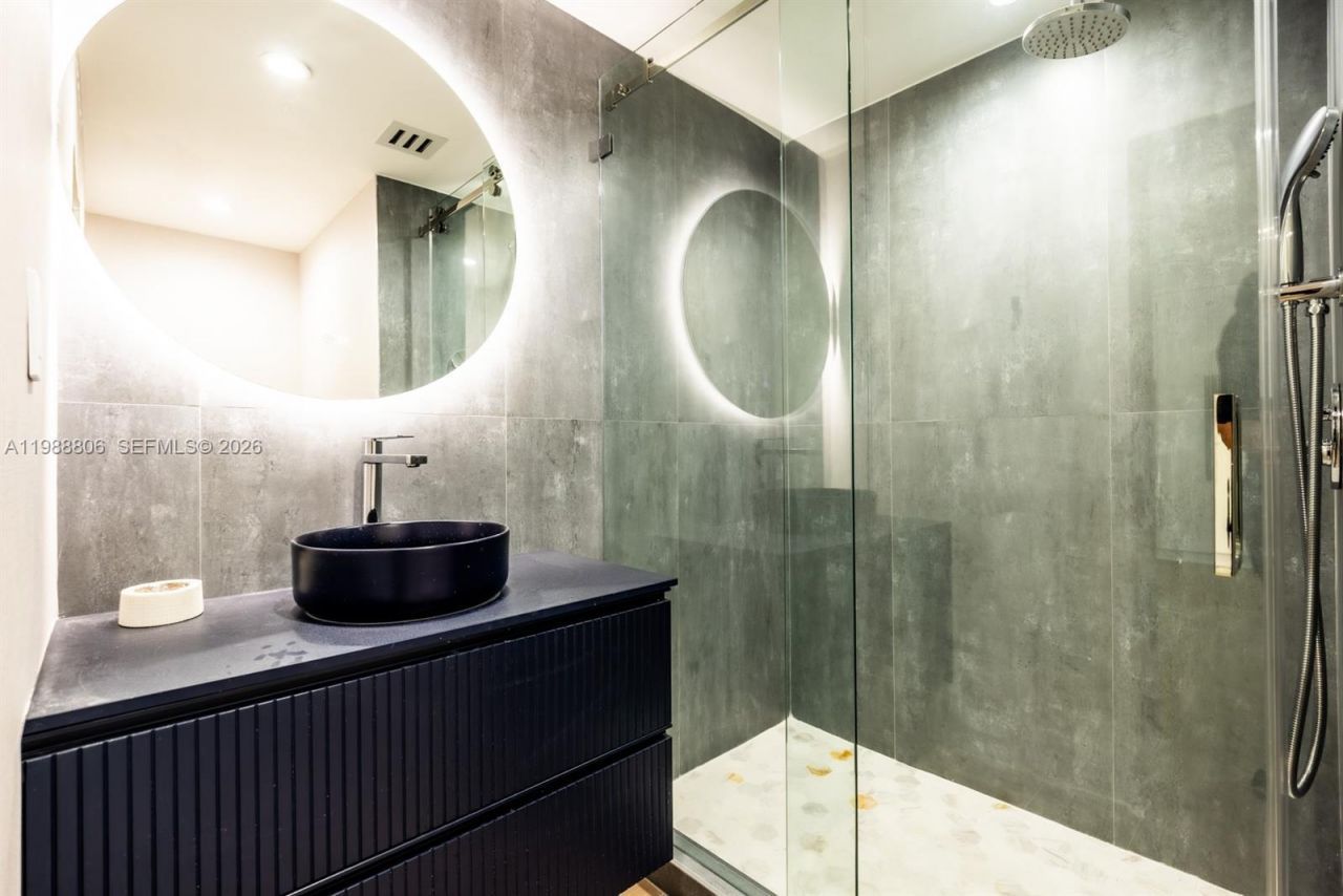 2525 Indian Mound Trl, Coral Gables, FL 33134 Photo