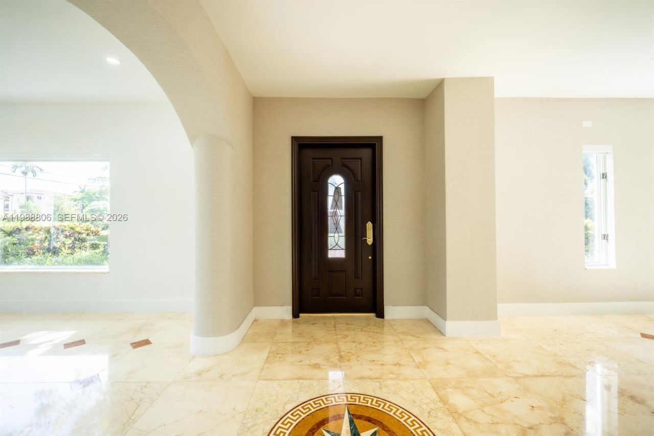 2525 Indian Mound Trl, Coral Gables, FL 33134 Photo