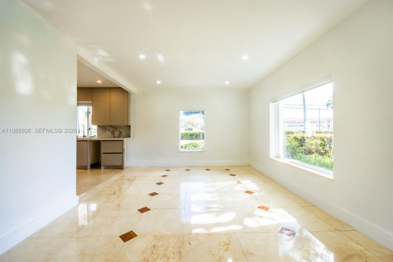 2525 Indian Mound Trl, Coral Gables, FL 33134 Photo