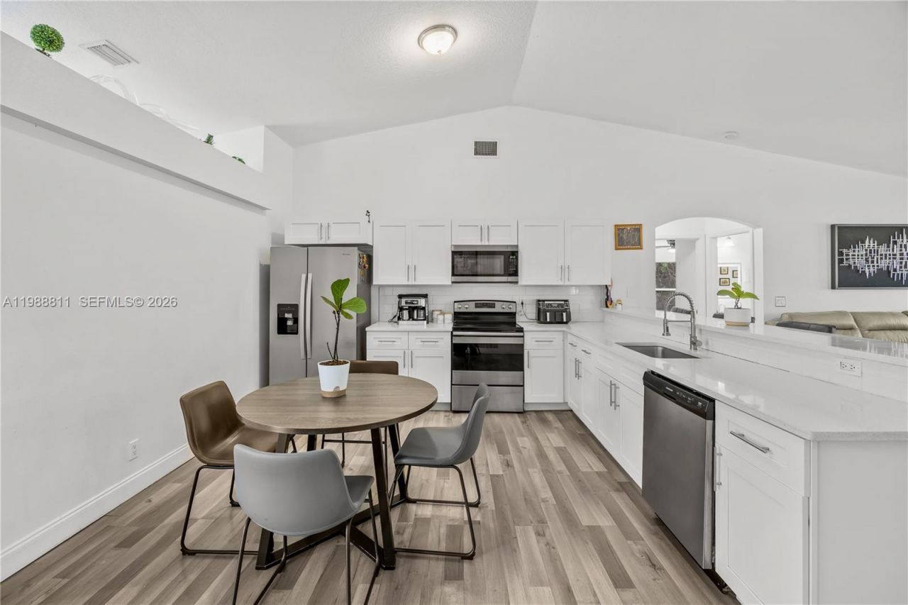 3990 SW Halcomb St, Port Saint Lucie, FL 34953 Photo