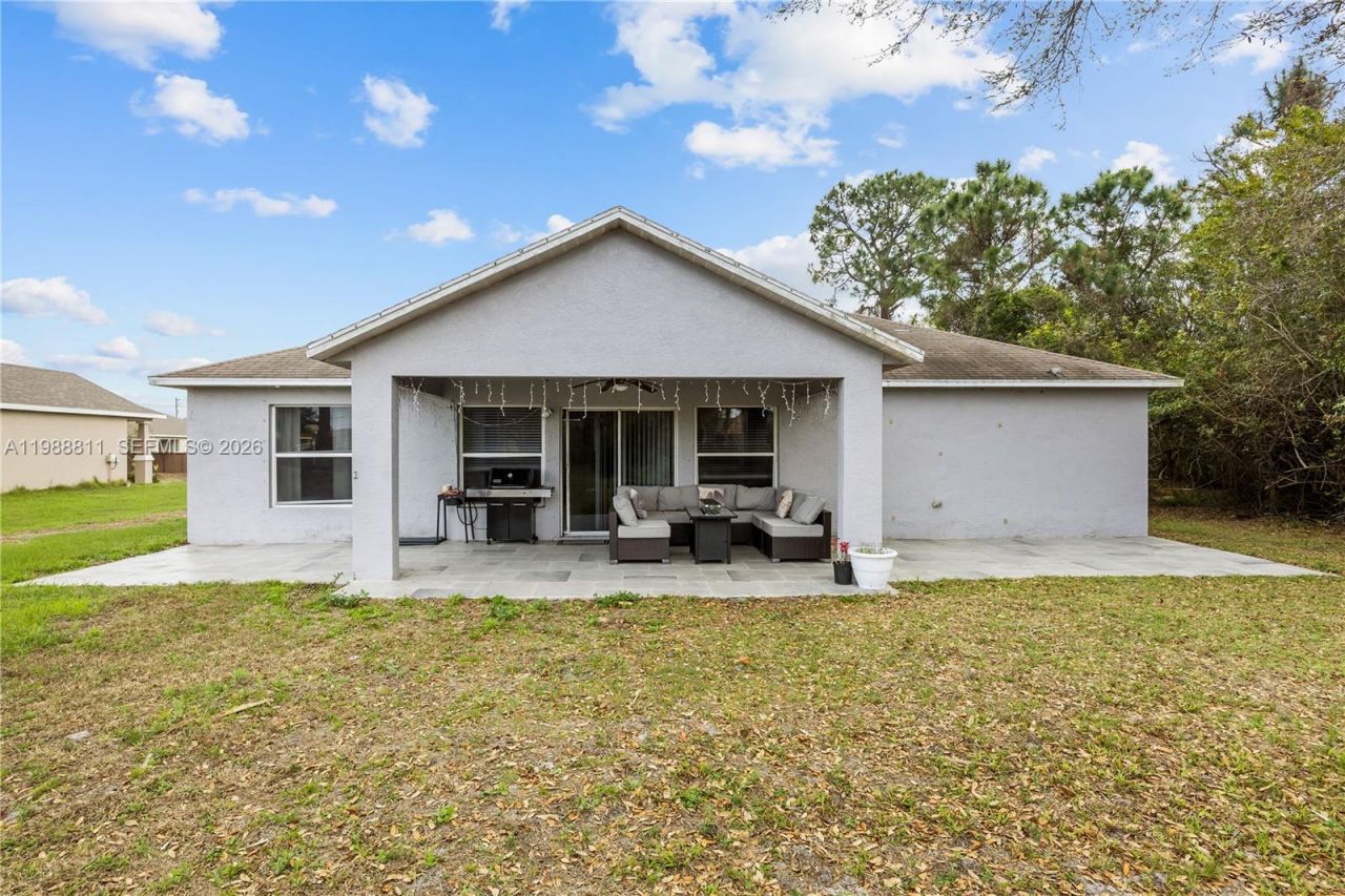 3990 SW Halcomb St, Port Saint Lucie, FL 34953 Photo