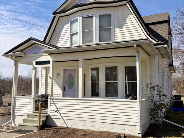226 Monroe Street, Saline, MI 48176