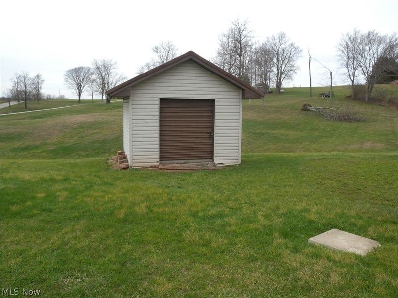 1777 State Route 83, Beverly, OH 45715 Photo 3