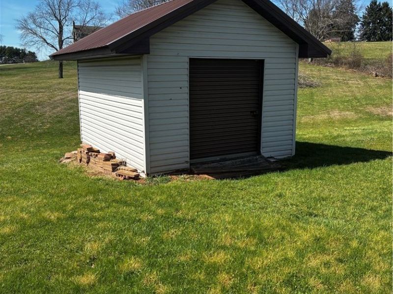 1777 State Route 83 , Beverly, OH 45715 Photo 3