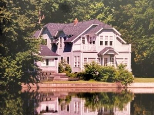 20 Seneca Trl, Denville, NJ 07834