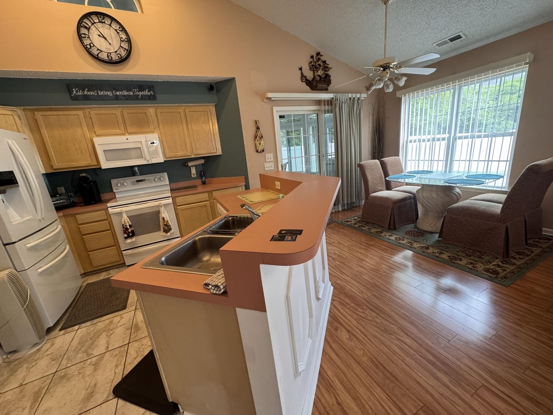 1806 Gypsy Ct. Photo 13