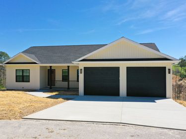 249 Couch Baker Lane, London, KY 40744